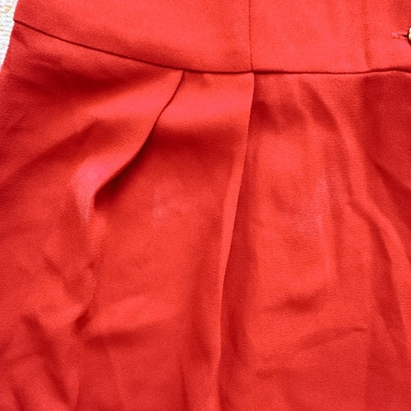 Chaus Dresses, Woman’s 1973 Vintage Red Button-Up Dress - Picture 4 of 5